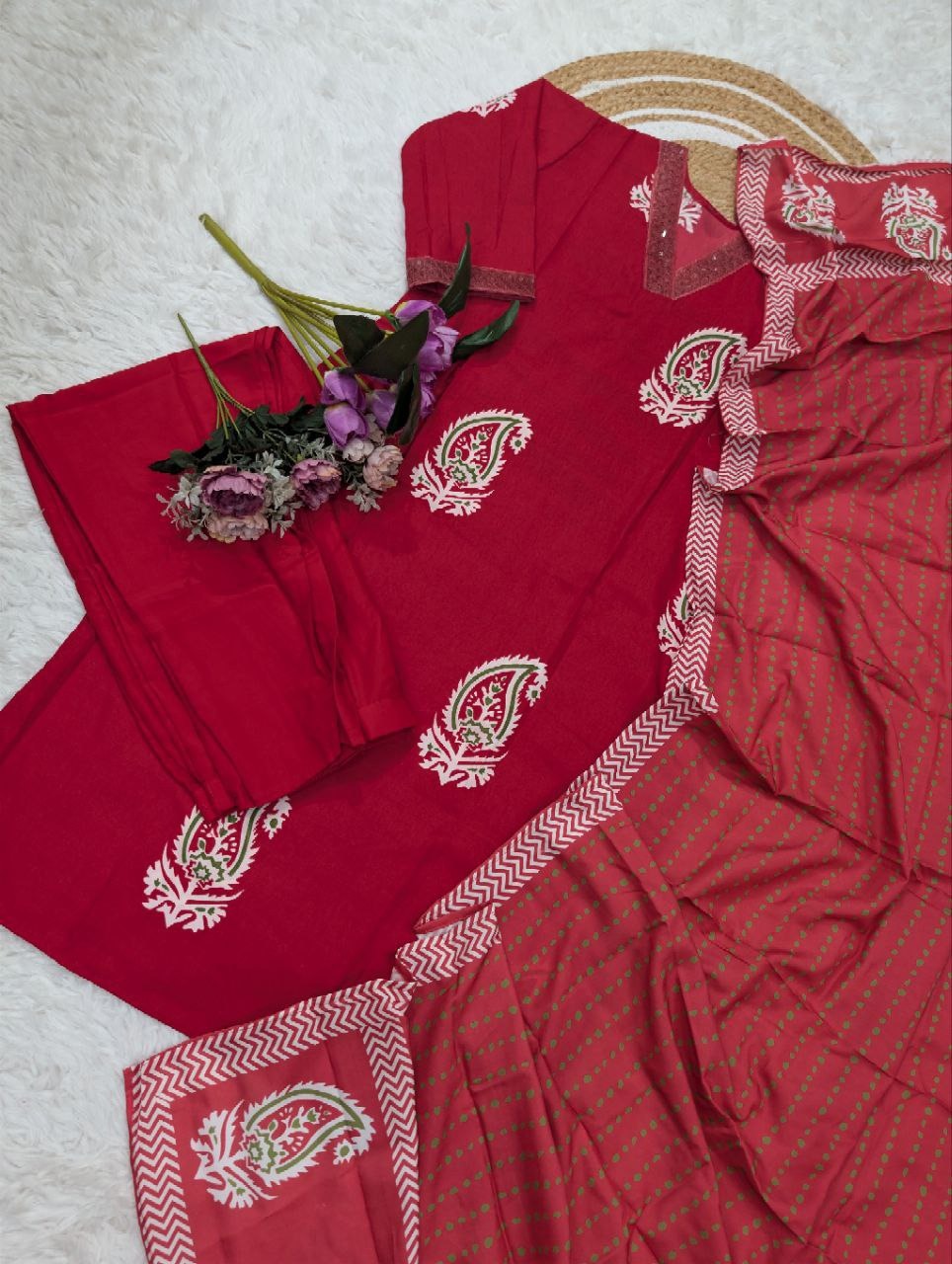 WOMEN'S PURE VISCOSE REYON EMBROIDERED KURTA SET'S (13213RF)