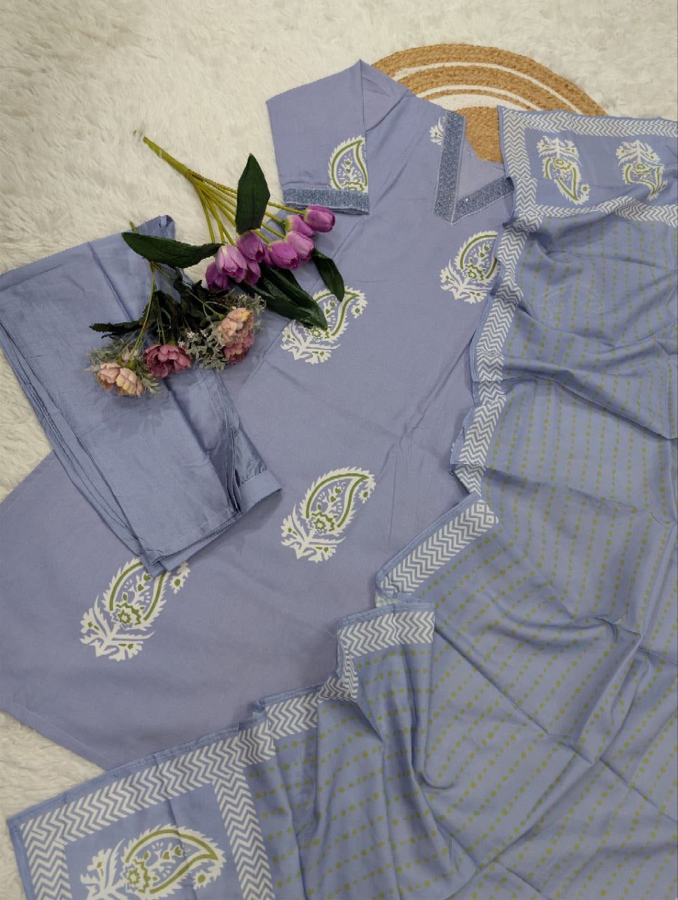 WOMEN'S PURE VISCOSE REYON EMBROIDERED KURTA SET'S (13213RF)