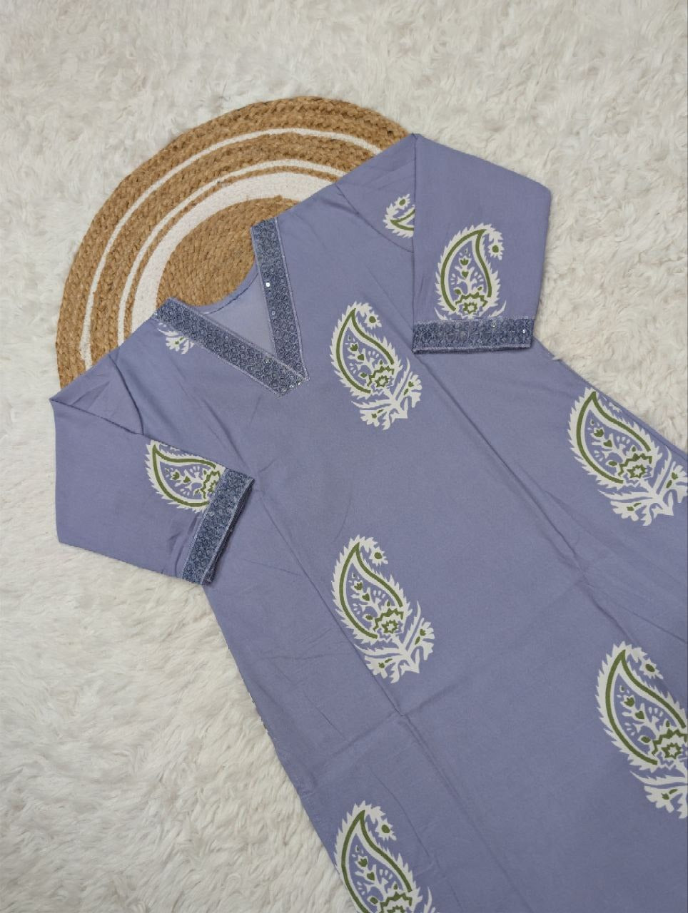 WOMEN'S PURE VISCOSE REYON EMBROIDERED KURTA SET'S (13213RF)