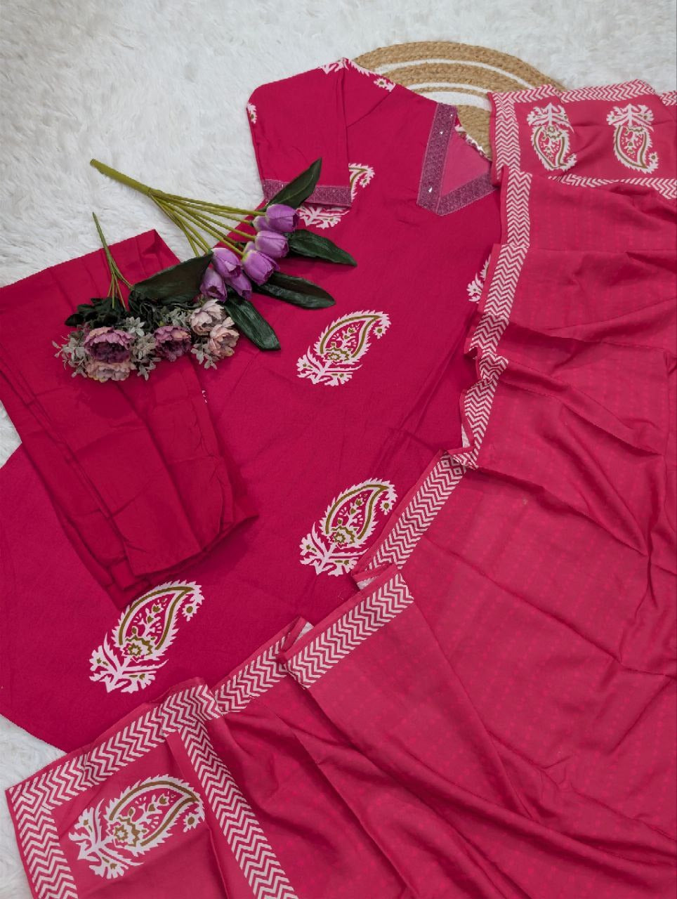 WOMEN'S PURE VISCOSE REYON EMBROIDERED KURTA SET'S (13213RF)